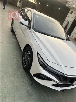 هیوندای ئەلەنترا